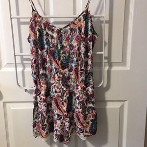 American Eagle Paisley Floral Romper - Size XL